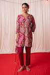 Buy_Chrkha_Maroon Cotton Satin Print Mirror Paisley Embroidered Short Kurta With Pant _Online_at_Aza_Fashions