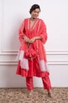 Vinusto_Pink Handwoven Chanderi Embroidery Floral Zardosi Gather Yoke Kurta And Pant Set _Online_at_Aza_Fashions