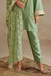 Chhavvi Aggarwal_Green Chanderi Embroidered Sequin V-neck Kurta Pant Set _Online_at_Aza_Fashions