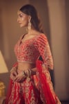 Azeera_Red Embroidered Floral Notched Neck Ananya Bridal Lehenga Set 