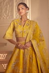 Azeera_Yellow Embroidered Floral Notched V Tanvee Zardozi Lehenga Set 