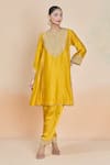 Buy_Sheetal Batra_Yellow Chanderi Silk Embroidered Flora Notched Neck Kurta And Salwar Set _at_Aza_Fashions