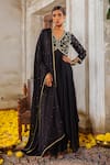 Buy_Anu Pellakuru_Black Chanderi Embroidery Zari V Neck Fleur Anarkali Set _at_Aza_Fashions