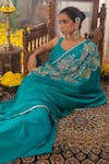 Buy_Anu Pellakuru_Blue Saree Silk Embroidery Pearl Round Neck Gul Vine Set 