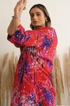 Buy_Meghna Panchmatia_Red Silk Print Abstract V Neck Asymmetric Kaftan 