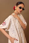 Buy_MATI_Off White 100% Cotton Embroidery Thread Mandarin Heart Kurta And Flared Pant Set _Online_at_Aza_Fashions