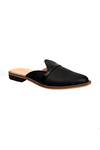 Buy_Colaba Causeway_Black Stitchline Thread Pointed Toe Mules _at_Aza_Fashions