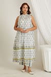 Buy_Makaan.51_Blue Cotton Hand Block Butta Halter Neck Printed Kurta With Pant _at_Aza_Fashions