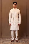 Buy_MATI_Off White Cotton Embroidery Spade Handwoven Bundi And Pant Set _at_Aza_Fashions