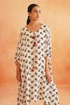 Buy_Palak & Mehak_White Crepe Printed Floral Round Maya Kaftan Kurta And Pant Set 