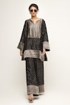 Buy_Sobariko_Black Silk Notched Sitara Dotted Banarasi Kurta And Wide Legged Pant _at_Aza_Fashions