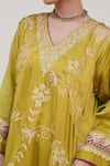 Daljit Sudan_Green German Satin Embroidered Aari Tilla V-neck Floral Kurta Pant Set _Online_at_Aza_Fashions