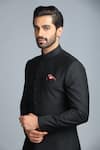 Char Chaand_Black Suiting Plain Full Sleeve Bandhgala _at_Aza_Fashions