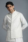 Char Chaand_Ivory Brocade Woven Geometric Bundi With Kurta _at_Aza_Fashions