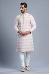 Buy_Char Chaand_Pink Silk Embroidery Thread Mirrorwork Kurta _at_Aza_Fashions