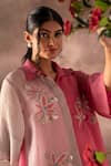 Oja_Pink Japanese Quash Embroidery Floral Collared Neck Kurta With Pant _at_Aza_Fashions