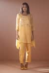 Buy_Oja_Yellow Japanese Quash Embroidery Floral Round Neck Flower Tunic With Pant _at_Aza_Fashions