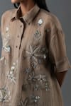 Buy_Oja_Brown Japanese Quash Embroidered Thread Tunic Shirt Floral High-low With Pant _Online_at_Aza_Fashions