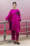 Buy_Kavya Singh Kundu_Pink Handwoven Mulberry Silk Embroidered Bead Flo Placement Tunic And Pant Set _at_Aza_Fashions