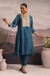 OMI_Blue Silk Embroidered Thread Notched Mina Yoke Kurta Pant Set _Online_at_Aza_Fashions