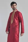 Arihant Rai Sinha_Maroon Banarasi Art Silk Woven Textured Blossom Placket Embroidered Kurta _at_Aza_Fashions