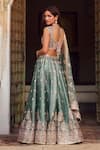 LASHKARAA_Green Blouse And Lehenga Organza Embroidery Thread Floral Panelled Set _Online_at_Aza_Fashions