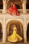 Buy_LASHKARAA_Yellow Blouse And Lehenga Viscose Organza Embroidery Thread Sweetheart Bead Set 