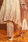 Tasuvure Indes_Ivory Tissue Silk Embroidered Thread Notched Sequin Geometric Kurta With Pant _Online_at_Aza_Fashions