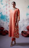 Deep Thee_Orange Silk Embroidered Zari Notched Jaal Kurta Pant Set _Online_at_Aza_Fashions