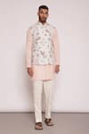 Buy_Lacquer Embassy_Peach Bundi Cotton Twill Printed Floral Kurta Set _at_Aza_Fashions