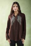 Buy_Namrata Joshipura_Maroon Embellished Crystals Collared Neck Java Floral Shirt 