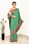 Buy_Naaritva India_Green Handloom Cotton Woven Zari Paisley Pallu Saree With Running Blouse Piece _at_Aza_Fashions