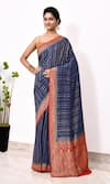 Buy_Naaritva India_Blue Handloom Cotton Woven Zari Foliage Stripe Saree With Running Blouse Piece _at_Aza_Fashions