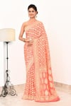 Buy_Naaritva India_Peach Handloom Cotton Floral Geometric Pattern Saree With Running Blouse _at_Aza_Fashions