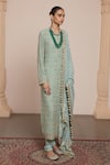 Arpita Mehta_Blue Kurta Georgette Embellished Zari Round Floral Vine Pattern Set _Online_at_Aza_Fashions