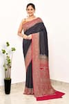 Buy_Naaritva India_Purple Handloom Cotton Woven Zari Floral Border Saree With Running Blouse Piece _at_Aza_Fashions