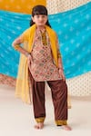 Buy_CUTE COUTURE_Brown Muslin Silk Print Folklore Kurta And Patola Pant Set _at_Aza_Fashions