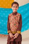 Shop_CUTE COUTURE_Brown Muslin Silk Print Folklore Kurta And Patola Pant Set _Online