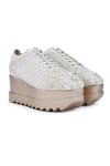 Buy_Anaar_Ivory Embellished Pompeii Zardozi Embroidered Wedge Sneakers _at_Aza_Fashions