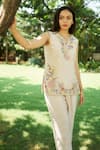 Purple Patch_Beige Silk Chanderi Embroidered Thread Leaf Dhalia Top With Pant _Online_at_Aza_Fashions