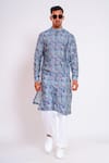 studio error_Blue Cotton Silk Printed Abstract Straight Kurta _Online_at_Aza_Fashions