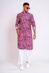 Buy_studio error_Purple Cotton Silk Printed Glitch Pattern Kurta _at_Aza_Fashions