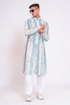 studio error_White Cotton Silk Printed Texture Paint Brush Kurta _Online_at_Aza_Fashions