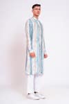 Buy_studio error_White Cotton Silk Printed Texture Paint Brush Kurta _Online_at_Aza_Fashions