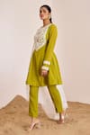 Buy_Suruchi Parakh_Green Georgette Embroidery Thread Round Neck Floral Kurta Pant Set _Online_at_Aza_Fashions