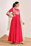 Suruchi Parakh_Pink Georgette Embroidery Thread Round Floral Placement Anarkali With Dupatta _Online_at_Aza_Fashions