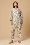 Buy_Spring Break_Off White Muslin Silk Printed Floral V Neck Lace Embroidered Kurta And Pant Set _at_Aza_Fashions