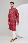 Buy_Kasbah_Red Silk Embroidery Geometric Mirror Work Straight Kurta _at_Aza_Fashions