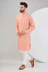 Buy_Kasbah_Pink Silk Embroidery Chikankari Geometric Kurta _at_Aza_Fashions