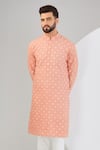 Kasbah_Pink Silk Embroidery Chikankari Geometric Kurta _Online_at_Aza_Fashions